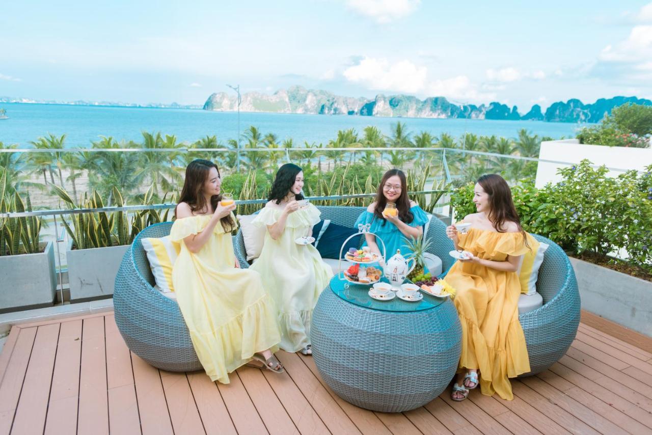 Tahagi Villa Tuan Chau Ha Long By Hofs Exterior photo